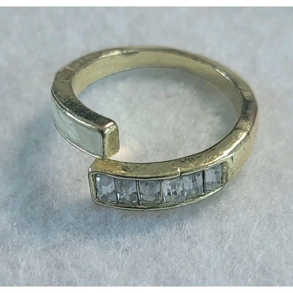 Size 7 Gold Tone Baguette Rhinestone Bypass Ring Geometric Open Wrap Modernist
